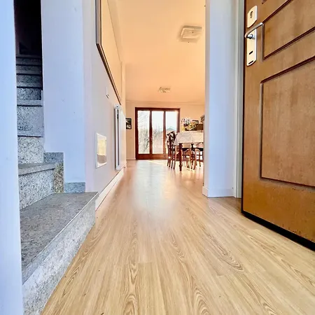 Zen House Σπίτι διακοπών Colico